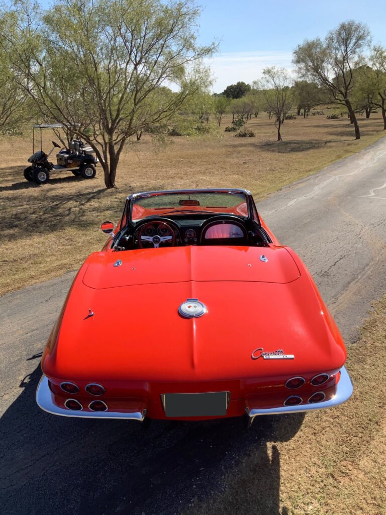 1964 CHEVROLET CORVETTE Sting Ray