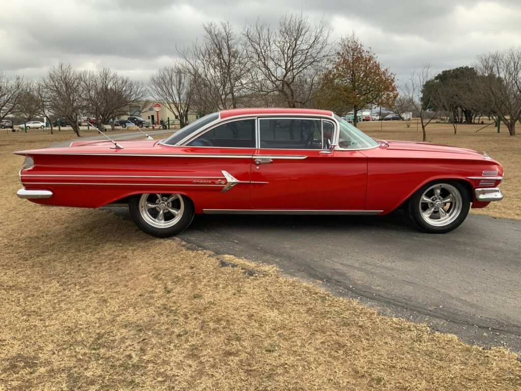 1960 CHEVROLET IMPALA