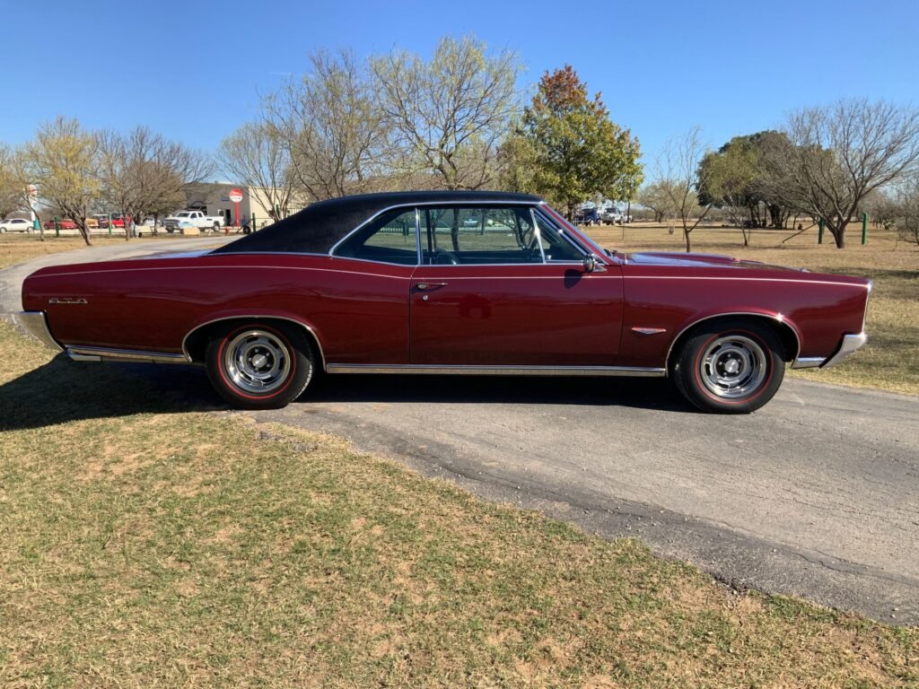 1966 PONTIAC GTO